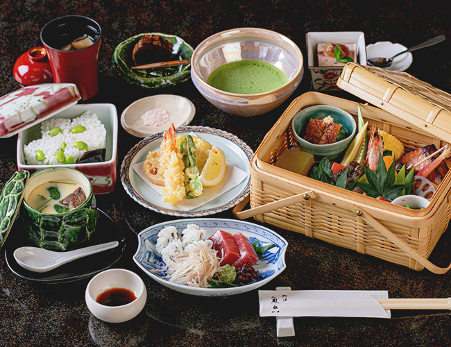 花遊手かご弁当